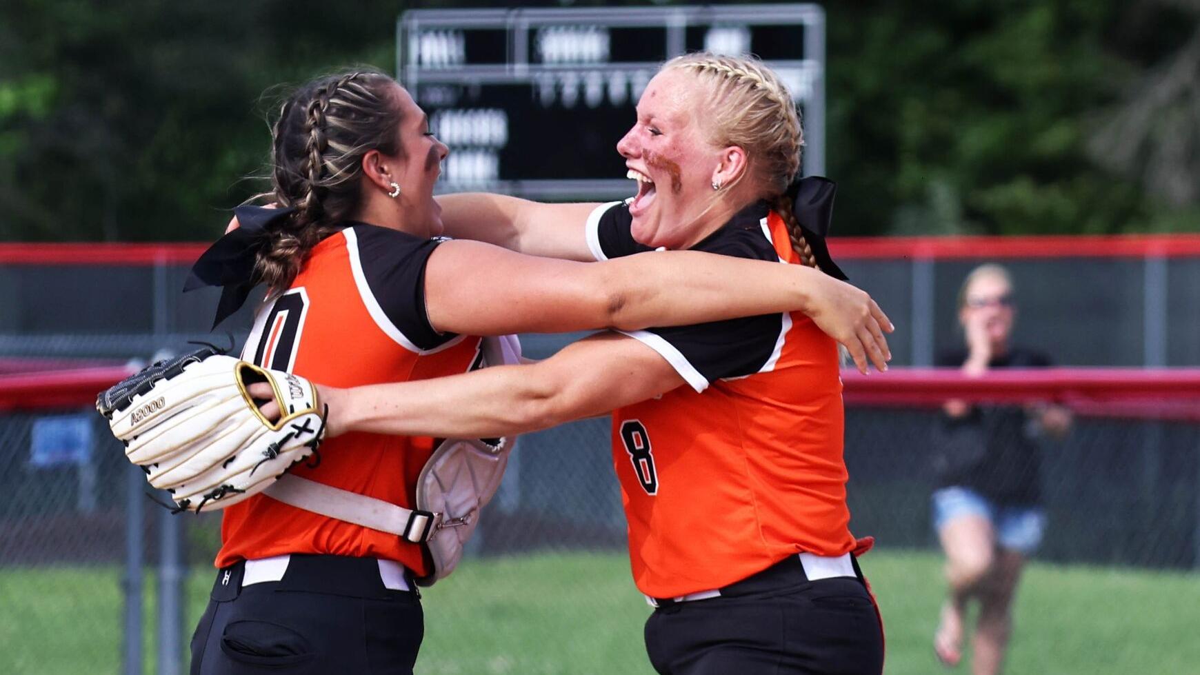 Waterloo battles past Triad for regional softball crown